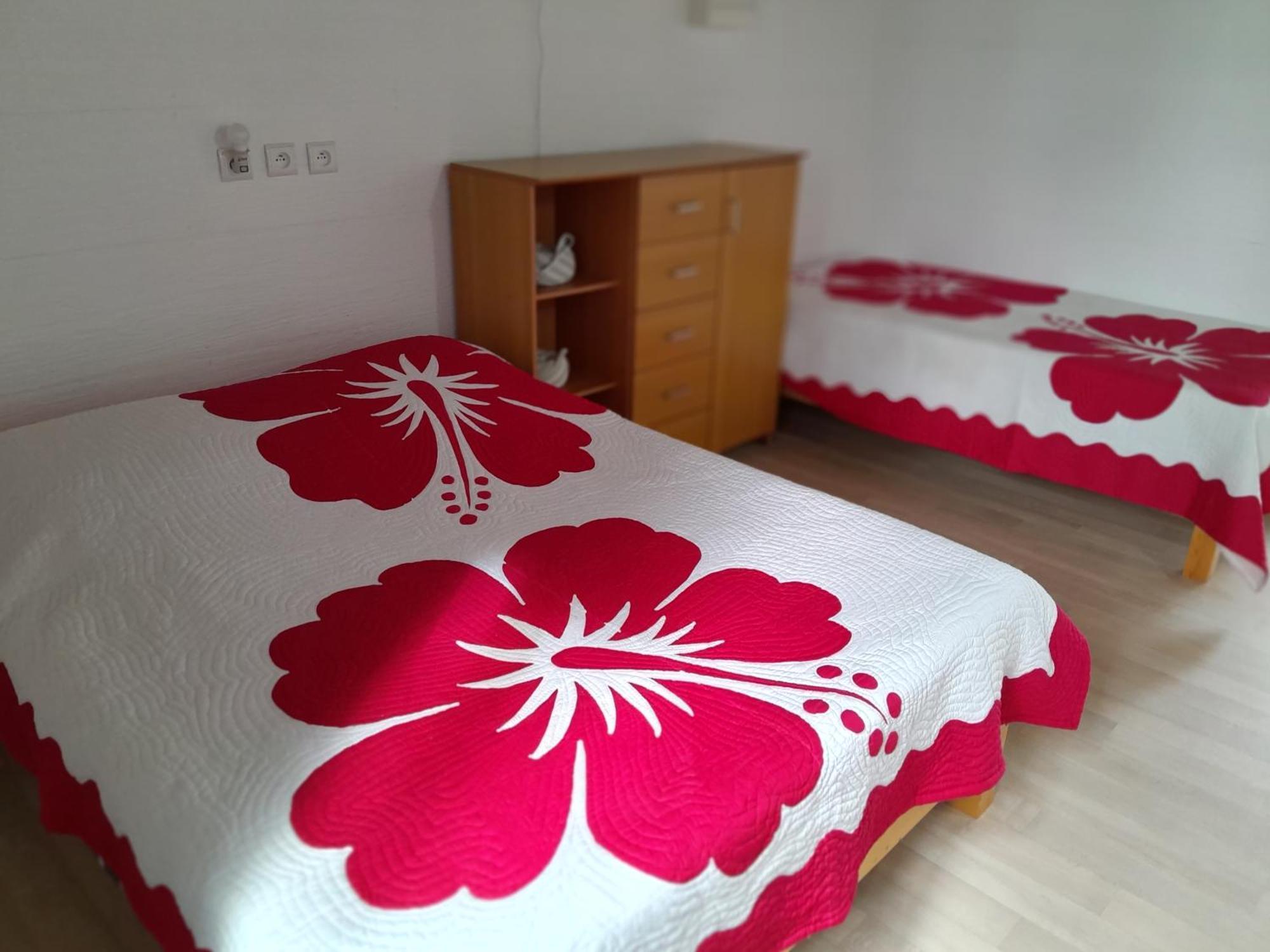 Mara'Ai Le Spot Tubuai Chambre Triple Taahueia Deluxe Sdb Privee Avec Piscine Mataura Bagian luar foto