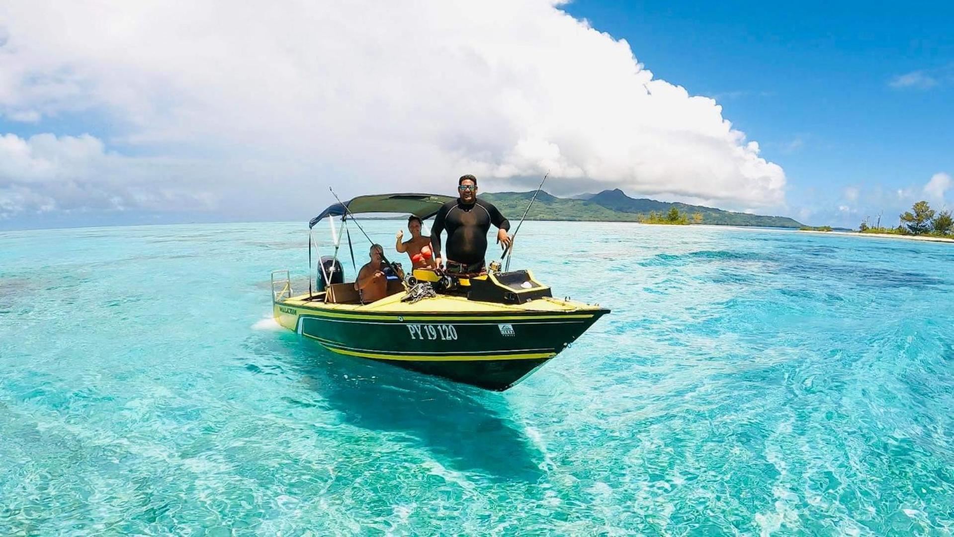 Mara'Ai Le Spot Tubuai Chambre Triple Taahueia Deluxe Sdb Privee Avec Piscine Mataura Bagian luar foto